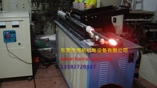 专业厂家报价 棒料丝瓜视频在线观看污淬火炉价格多少钱?